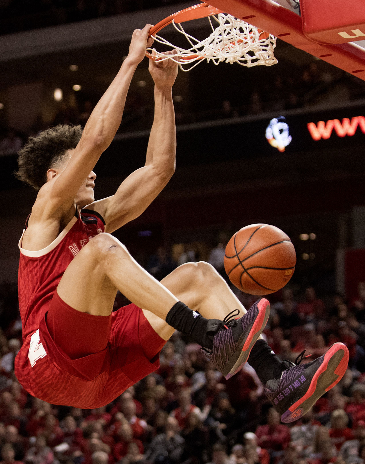 Minnesota vs. Nebraska, 2.13